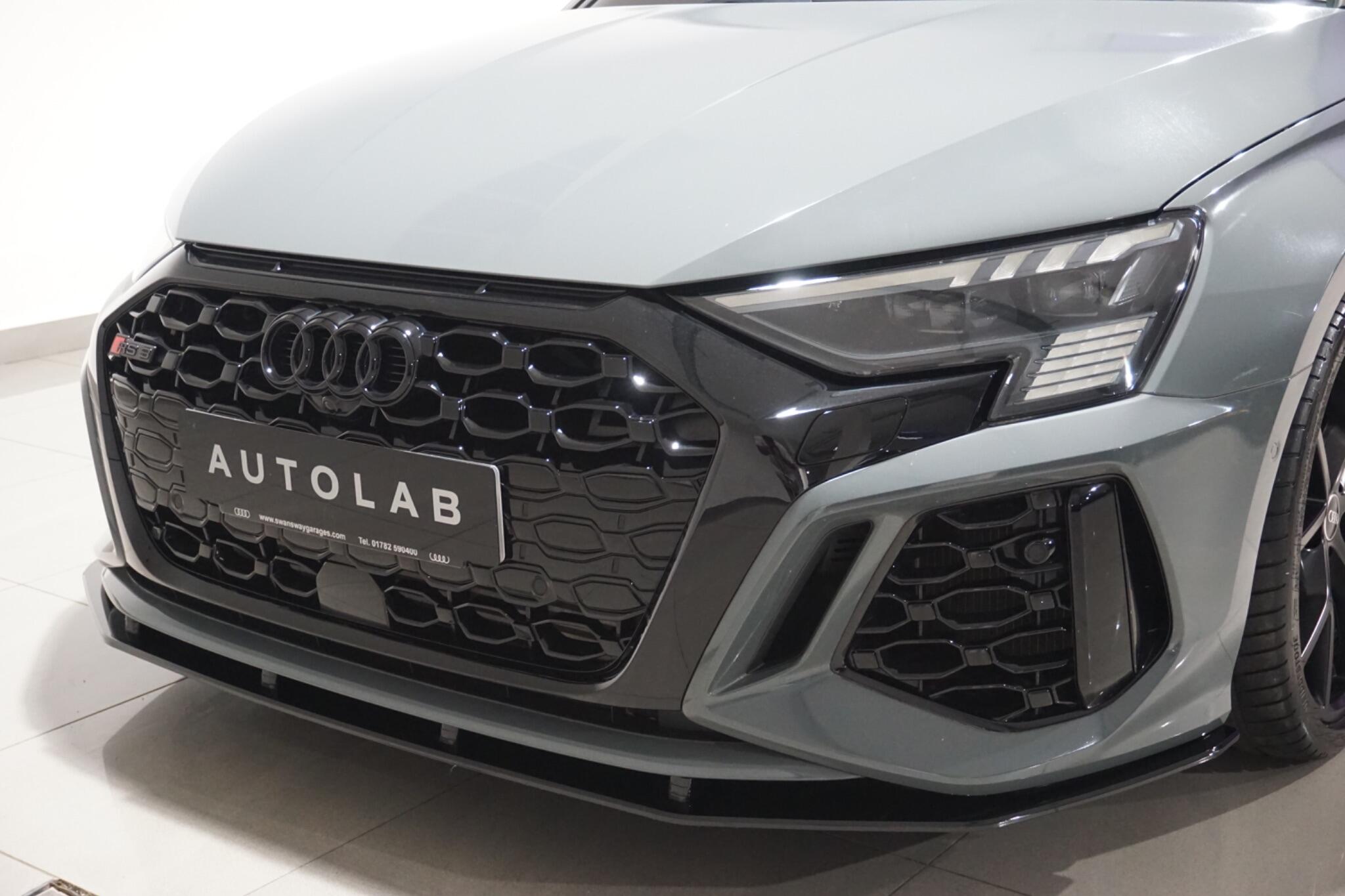 Audi RS3 2.5 TFSI Carbon Black Sportback S Tronic quattro Euro 6 (s/s) 5dr